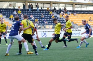 Markovic får ball fra Kabran, vender og skyter ballen i lengste hjørne. Foto: Tor Erik Schrøder / NTB scanpix