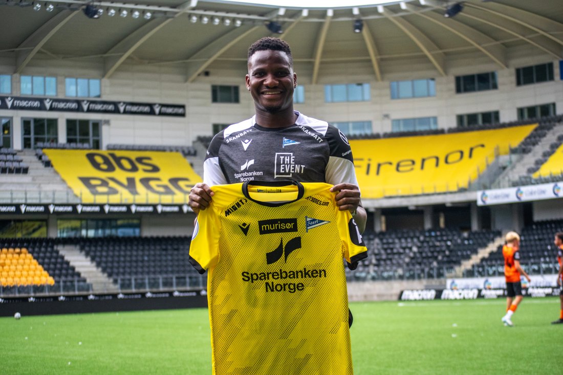 Adebayo har sin første trening i morgen på stadion.