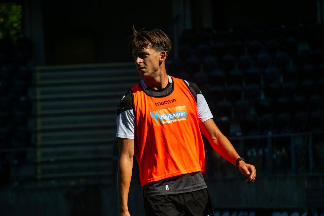 Midtstopperen har en fortid i flere lag på Sørlandet, blant annet både Donn og Fløy.