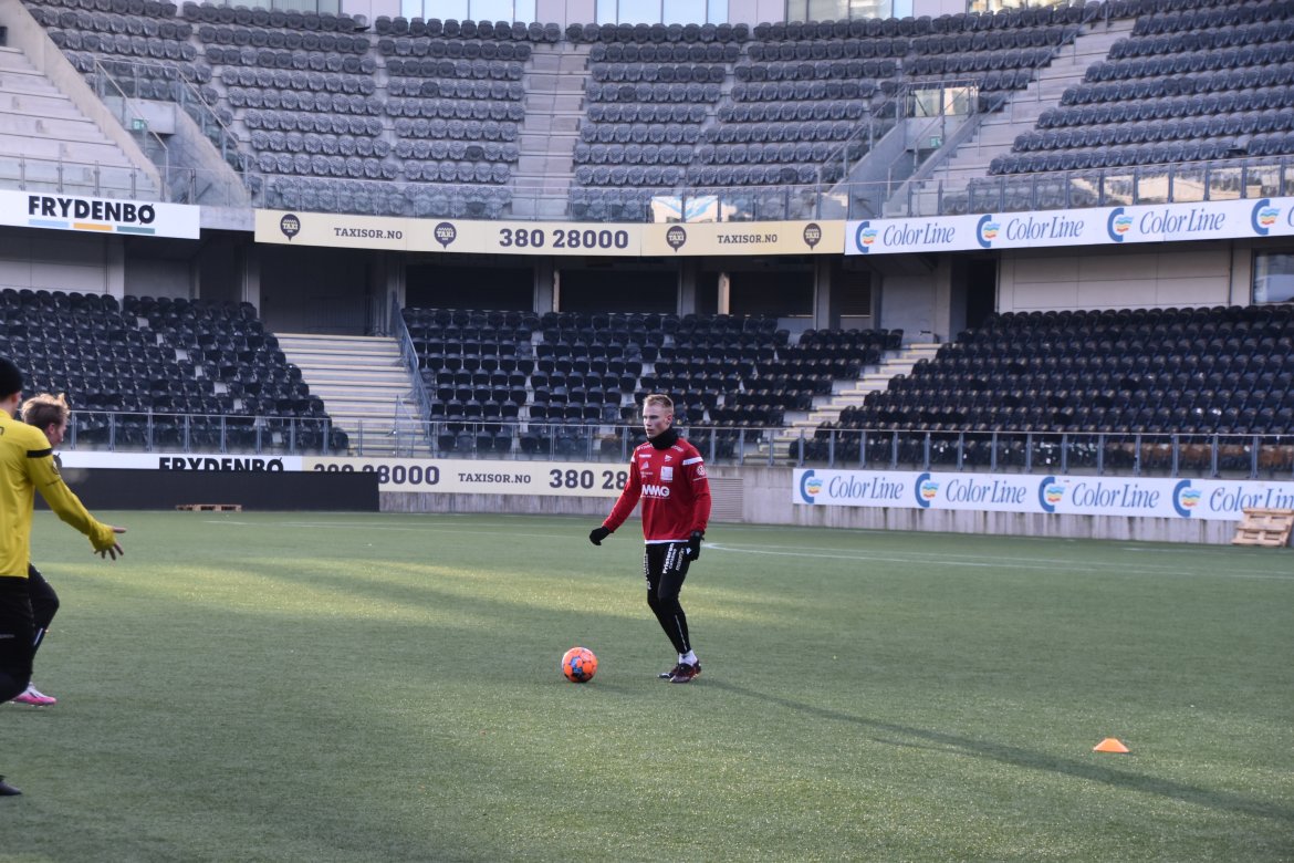 Amund har alltid kontroll bak