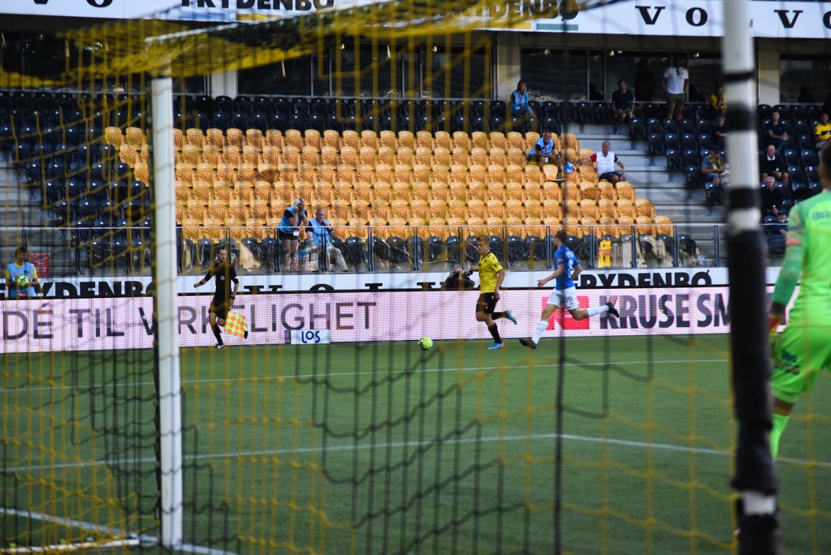 Mathias Bringaker går for innlegg. Foto: Kristian Øverland