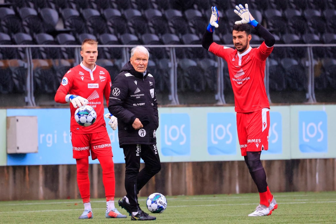 Amund Wichne, Erik  R. Pedersen, Mehdi Amini