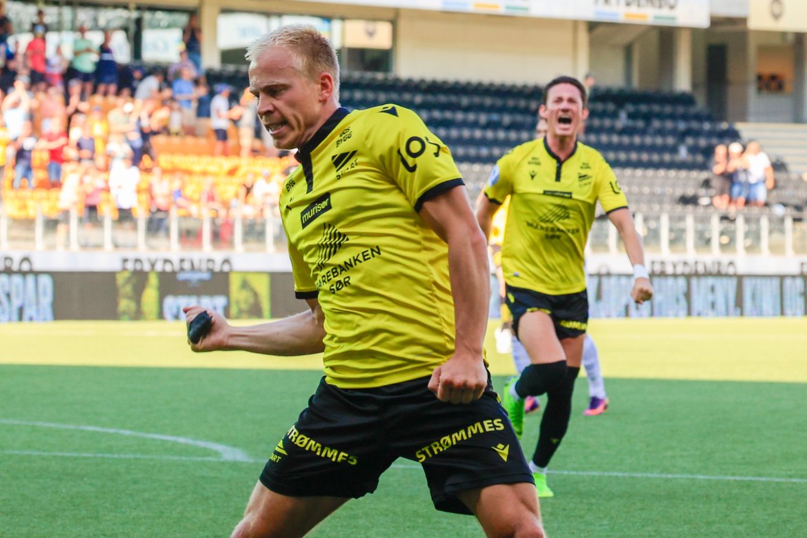 Martin Ramsland og Matias Belli Moldskred feirer scoring mot Stjørdals-Blink. Foto: Tor Erik Schrøder / NTB