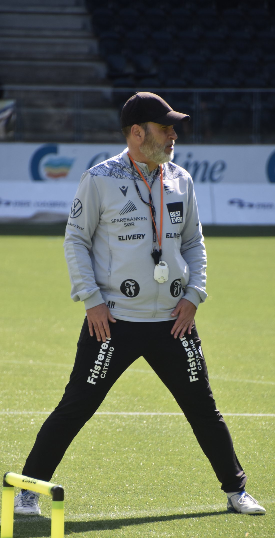 Adolfo Rodriguez, trener, start,.JPG