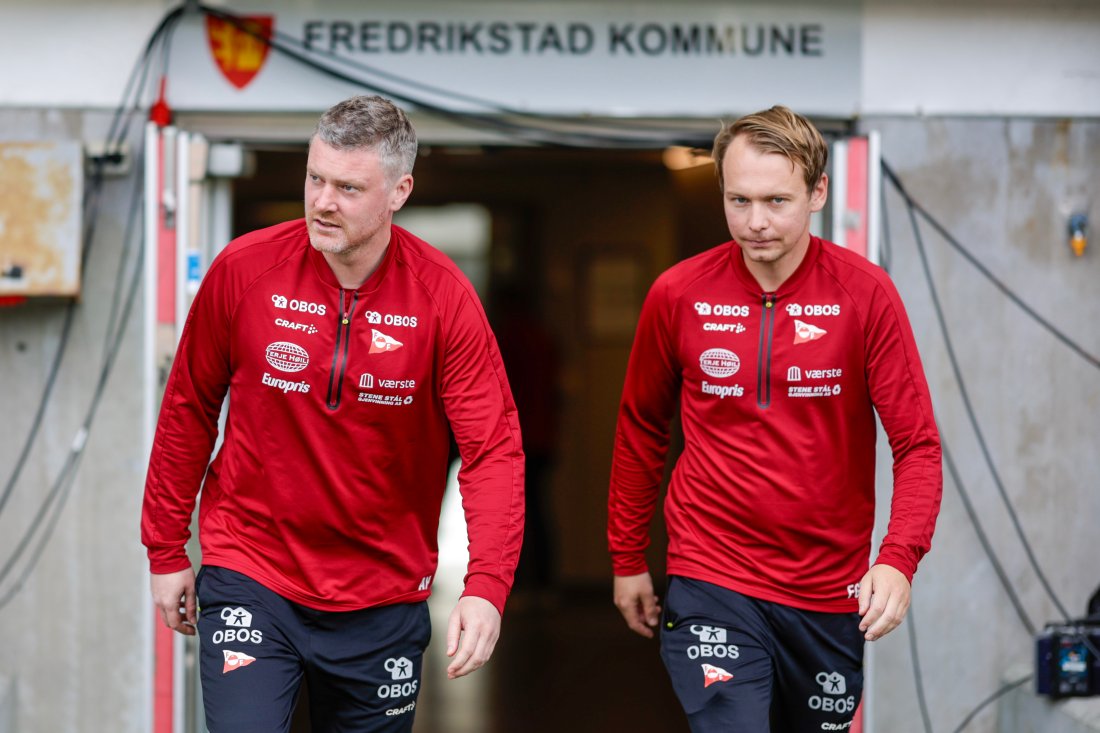 Fredrik (t.h) kommer til Start fra FFK, der han har jobbet som sportslig administrativ leder. Foto: Christoffer Andersen / NTB