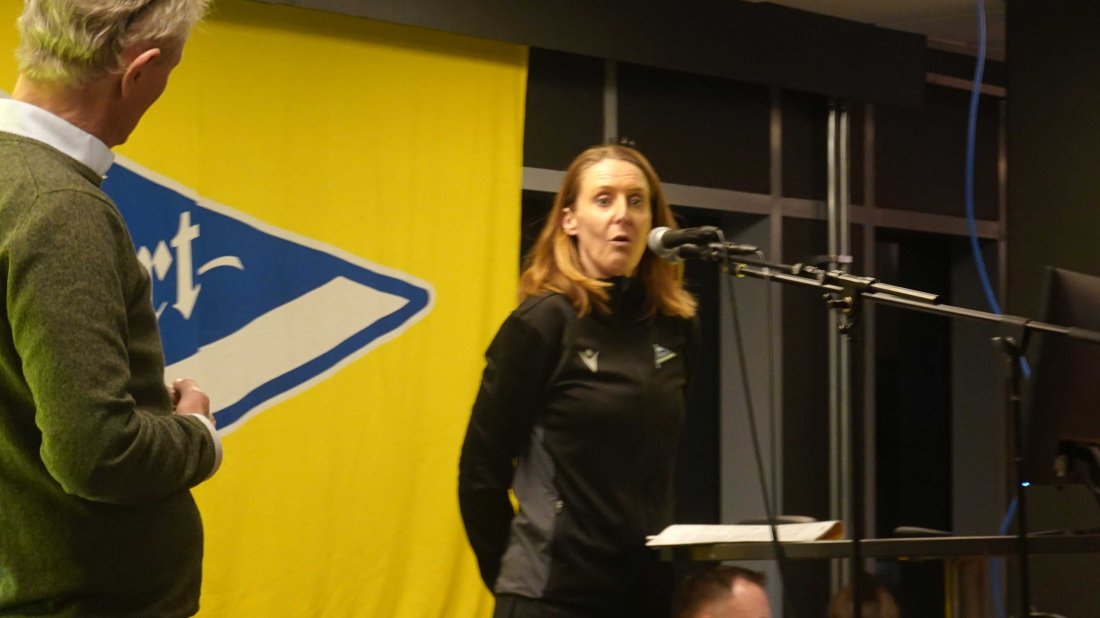 Daglig leder Vibeke Johannesen hjalp til med å besvare spørsmål rundt budsjettet