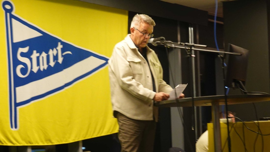 Ordfører Tom Edvardsen presentere Seniorrådets forslag