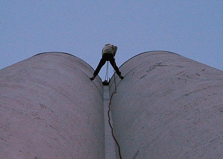 Morten viste seg som en katt og kom fint ned.