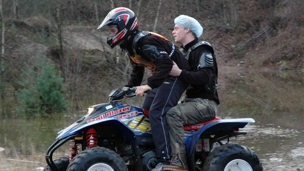 Fredrik og Lars Martin samkjører etter uhell