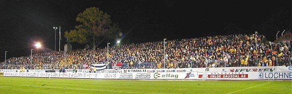 Første kvailkk-kamp mot Strømsgodset i 1999 gikk i flomlys på Kristiansand Stadion
