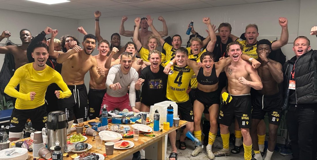 Opprykkskameratene jubler