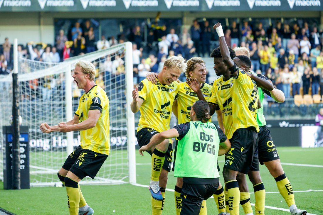 Forrige hjemmekamp var det mye å juble for og vi håper på like scener mot Brann i morgen. Foto: Tor Erik Schrøder / NTB