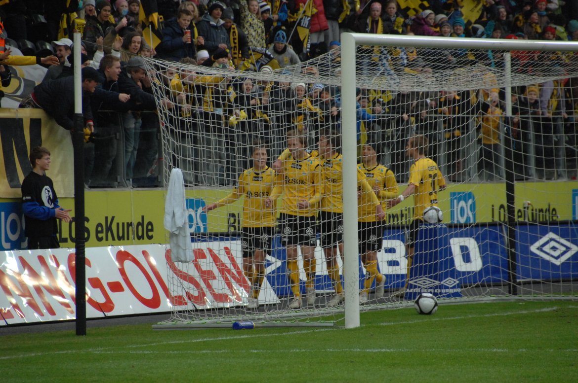 Ole Martin Årst lager 4-1 og laget ferier bak mål