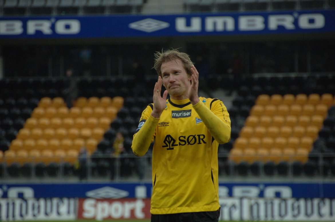 Årst takker publikum for støtten!