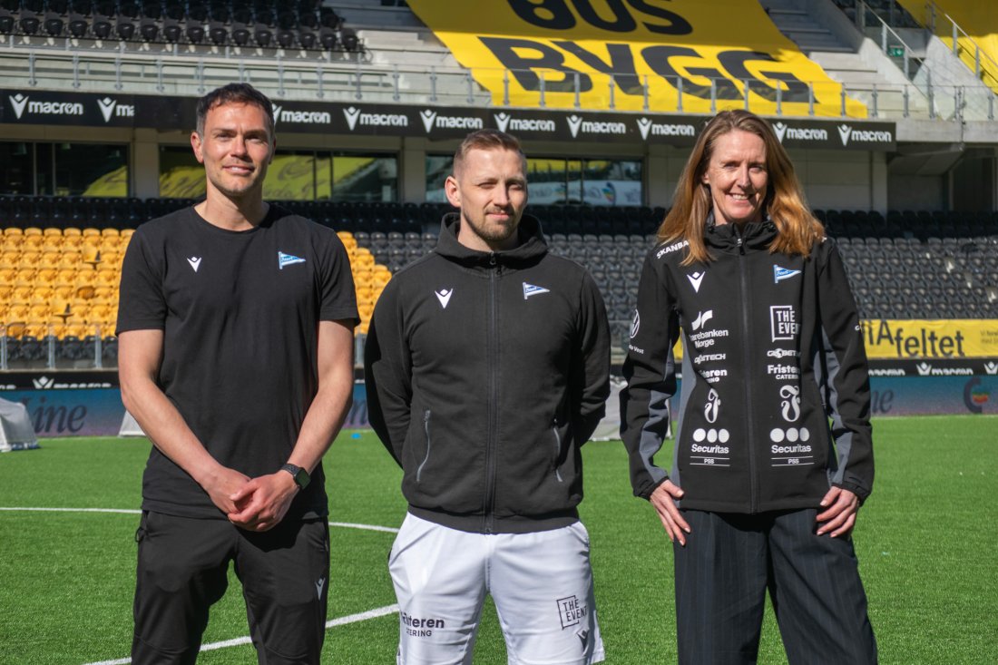 (F.v) Trenerutvikler Sion Rowlands, fysisk trener Daniel Kvamme og daglig leder Vibeke Johannesen.