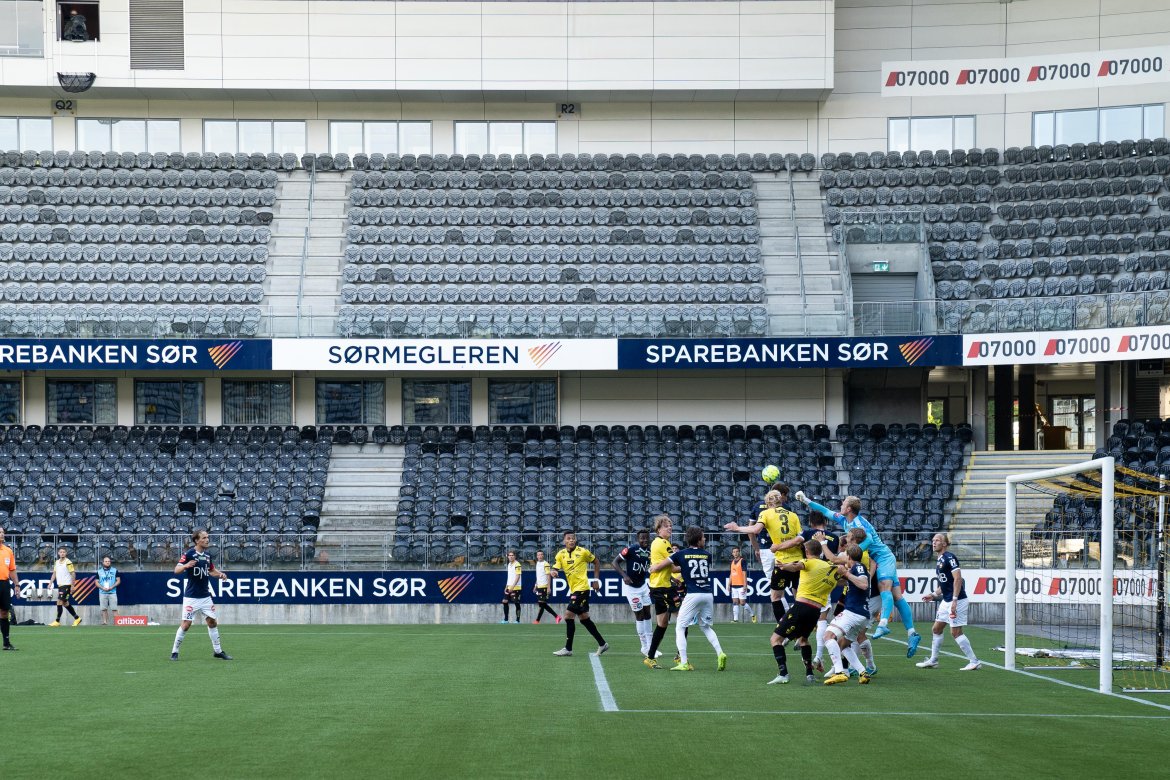 Starts mange cornere ledet ikke til noen ordentlige sjanser. Foto: Gunnar Langeland