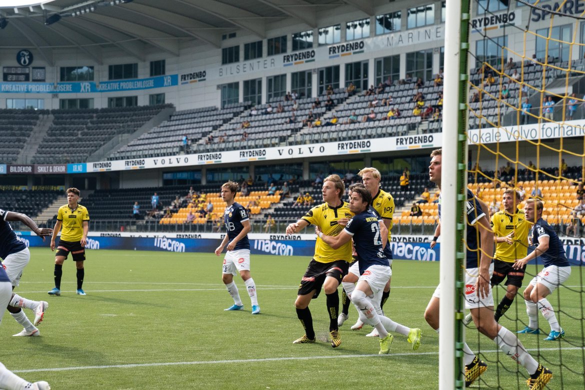 Det ble mange cornere for Starts del, men de greide ikke utnytte dem noe særlig. Foto: Gunnar Langeland.