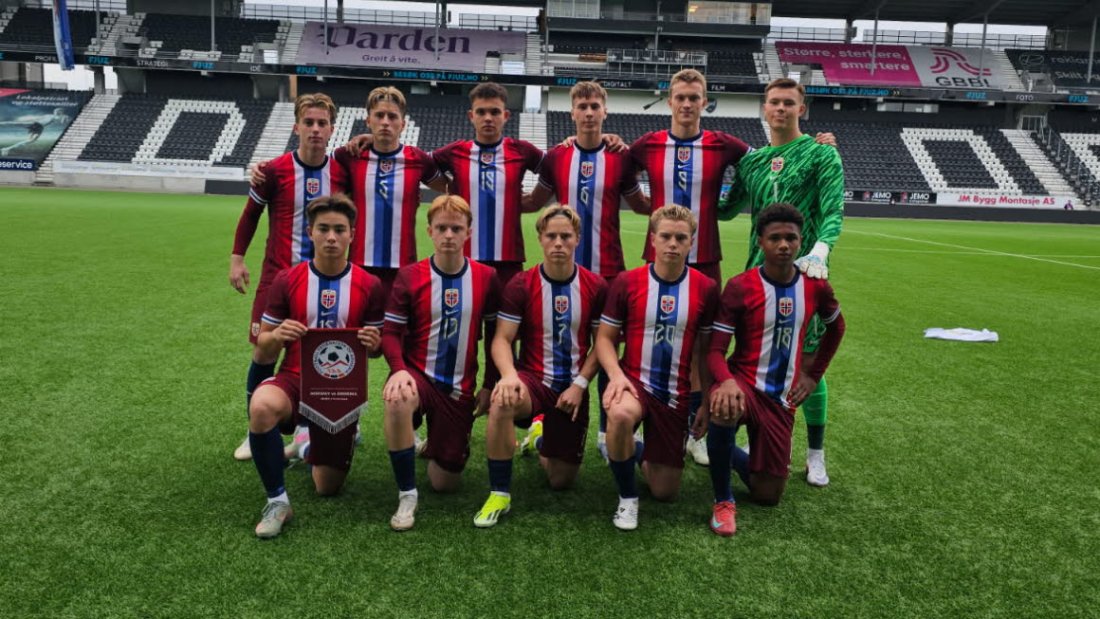 Lukas spilte hele kampen mot Armenia på lørdag. Foto: Fotball.no