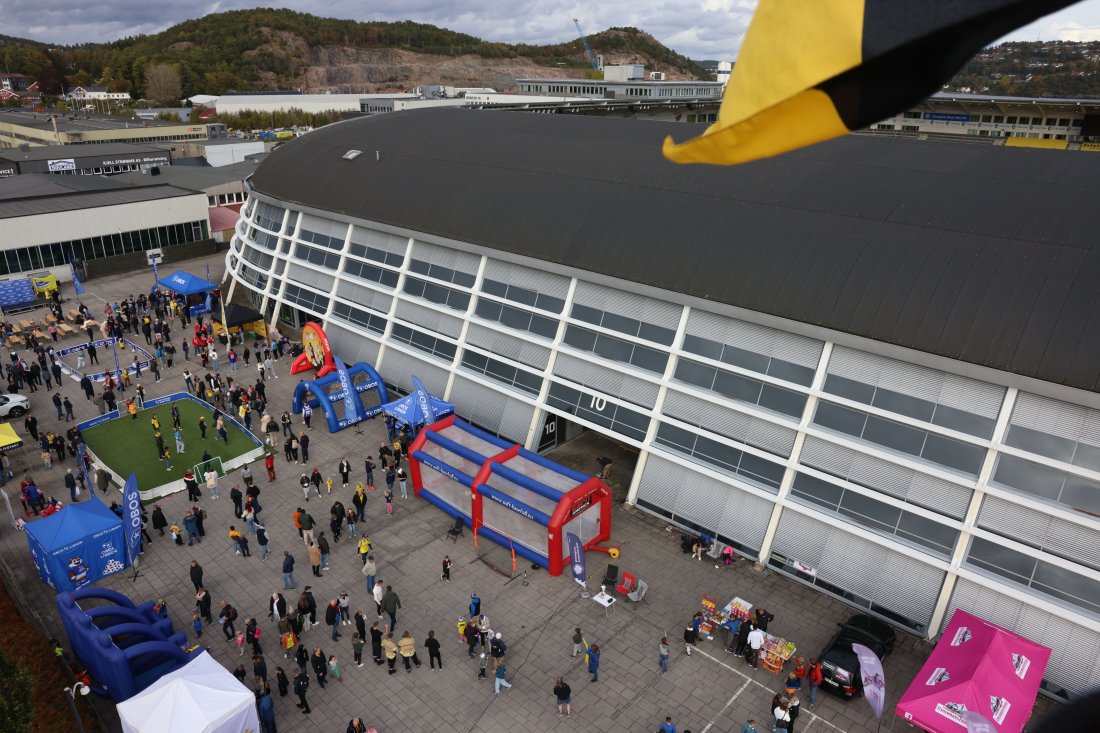 Sparebanken Sør Arena bytter navn til Sparebanken Norge Arena Kristiansand fra 2. mai.