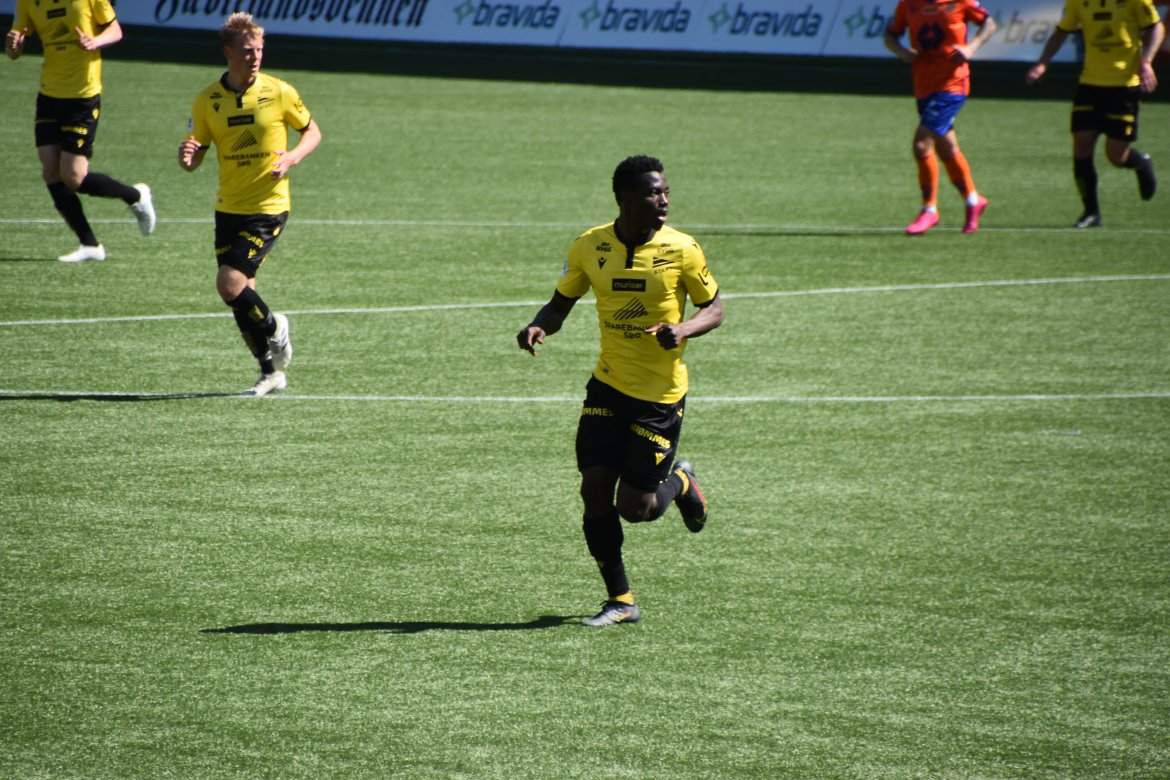 Adeleke Akinyemi i friskt driv