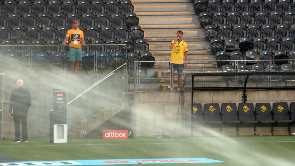 Ole Alfsen sang hymnen før kampen