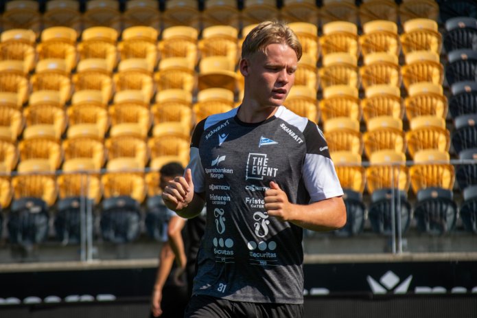 Jonas Seim lånes ut til Pors