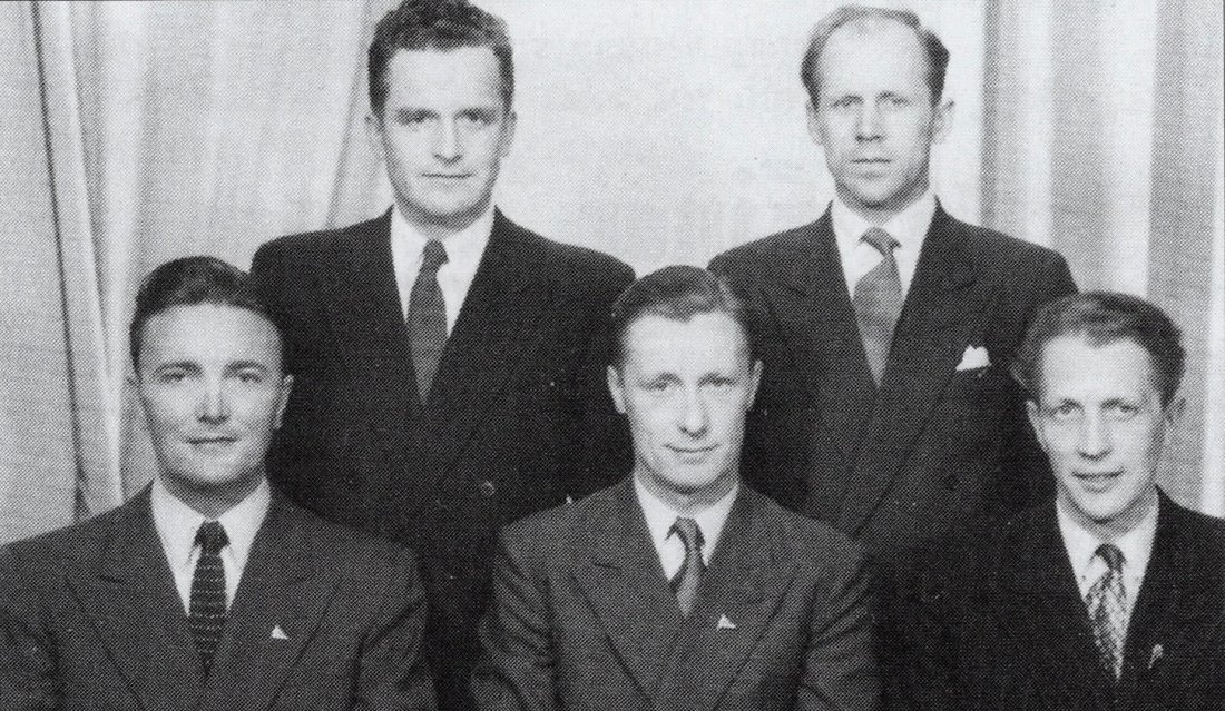 IK Starts styre i jubileumsåret 1955. Foran fra venstre: Magne Udø, Sverre Heidenreich, Arnfinn Syvertsen. Bak: Gabriel Idland og Rolf Andresen