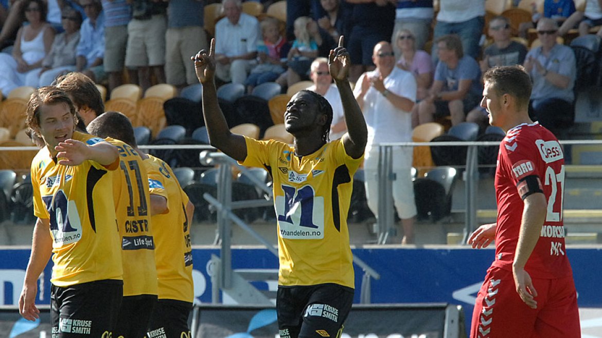 Start-Brann Asante feierer