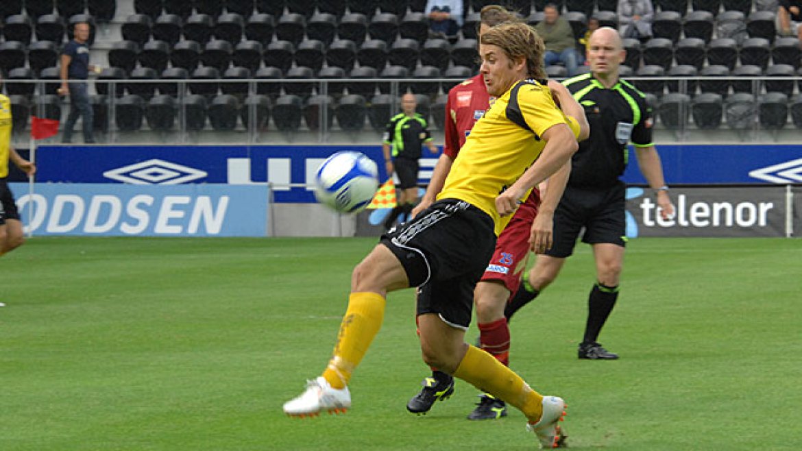 Espen Børufsen vinner ball