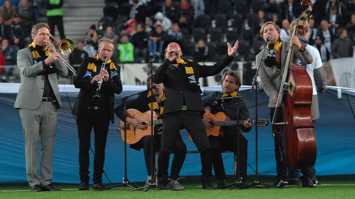 Hymnesangere runde27