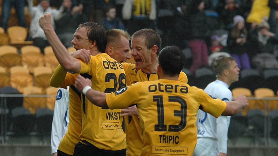 Start-FKH Startjubel etter scoring