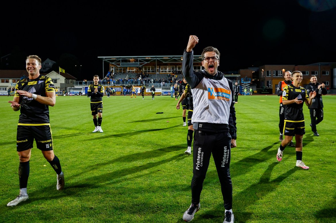 Tjelmeland i seierspositur